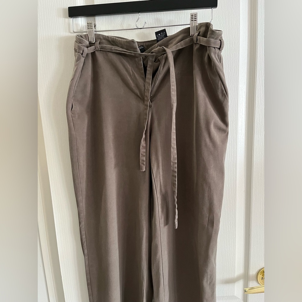 RW&CO. Olive Brown Wide Leg Pants with Belt